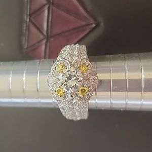 PENDING FOR MILLIENM Vanna K for Bella Luce Ring